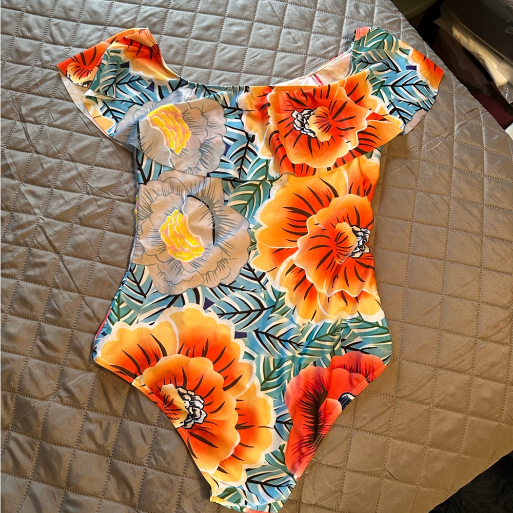 Floral Off the Shoulder One Piece Swimsuit Size Large